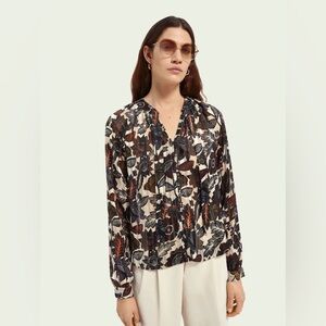 Scotch & Soda Jacquard Floral Blouse 🌸